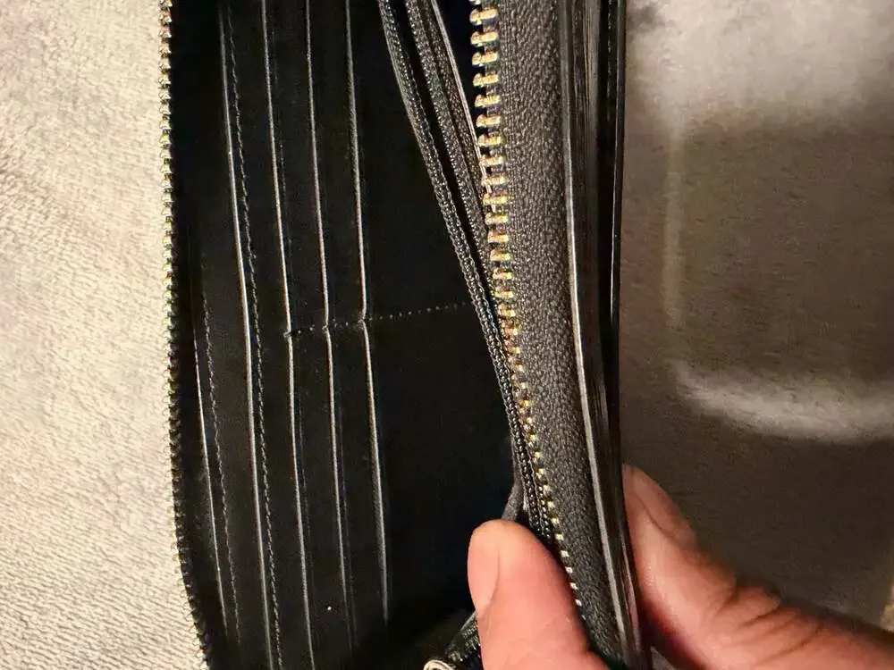 Kate Spade New York Bixby Place Black Patent Leather Zip Around Wallet